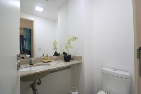 Apartamento à venda com 166m², 4 quartos e 2 vagasLavabo