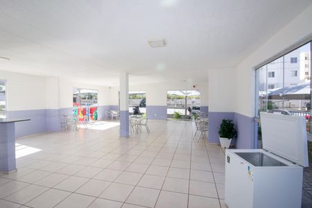 Apartamento para alugar com 45m², 2 quartos e 1 vaga Apartamento para alugar com 45m², 2 quartos e 1 vagaÁrea comum - Salão de festas
