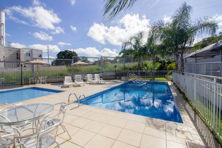 Apartamento para alugar com 45m², 2 quartos e 1 vaga Apartamento para alugar com 45m², 2 quartos e 1 vagaÁrea comum - Piscina