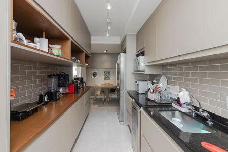 Apartamento para alugar com 138m², 3 quartos e 2 vagas Apartamento para alugar com 138m², 3 quartos e 2 vagasCozinha