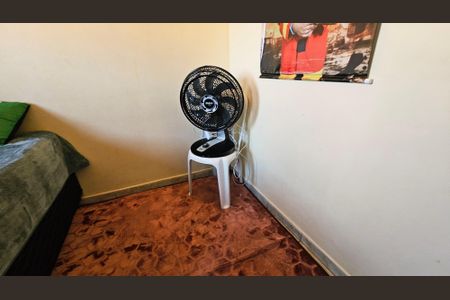 Casa à venda com 181m², 4 quartos e 2 vagas