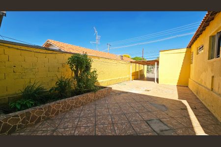 Casa à venda com 181m², 4 quartos e 2 vagas