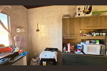 Casa à venda com 181m², 4 quartos e 2 vagas