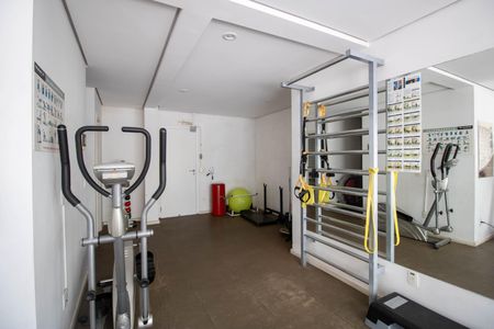 Apartamento à venda com 154m², 3 quartos e 3 vagas Apartamento à venda com 154m², 3 quartos e 3 vagasAcademia