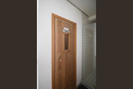 Apartamento à venda com 154m², 3 quartos e 3 vagas Apartamento à venda com 154m², 3 quartos e 3 vagasSauna