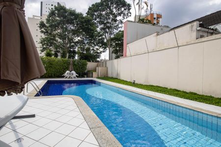 Apartamento à venda com 154m², 3 quartos e 3 vagas Apartamento à venda com 154m², 3 quartos e 3 vagasPiscina