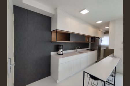 Apartamento à venda com 51m², 2 quartos e 1 vaga Apartamento à venda com 51m², 2 quartos e 1 vagaCozinha - Armários