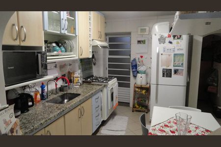 Casa à venda com 86m², 2 quartos e 1 vagaCozinha