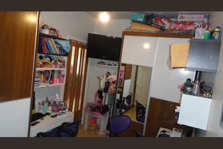 Casa à venda com 86m², 2 quartos e 1 vagaQuarto