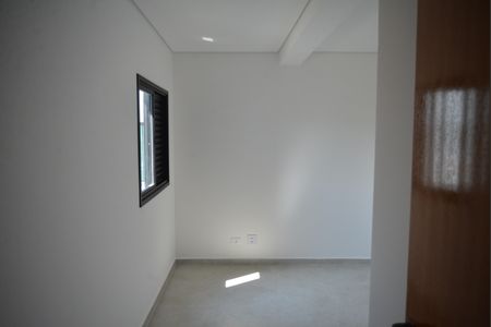 Quarto Suite 1 de casa à venda com 2 quartos, 130m² em Vila Scarpelli, Santo André