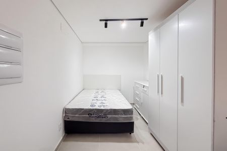 Studio de kitnet/studio para alugar com 1 quarto, 30m² em Vila Dom Pedro I, São Paulo