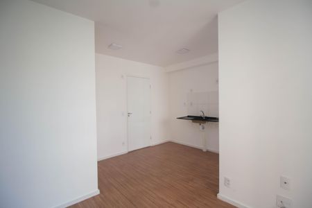 Sala de apartamento para alugar com 2 quartos, 37m² em Vila Nina, São Paulo