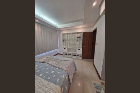 Apartamento para alugar com 100m², 3 quartos e 1 vaga Apartamento para alugar com 100m², 3 quartos e 1 vagaQuarto