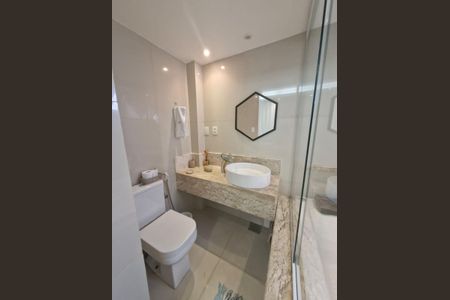 Apartamento para alugar com 100m², 3 quartos e 1 vaga Apartamento para alugar com 100m², 3 quartos e 1 vagaBanheiro