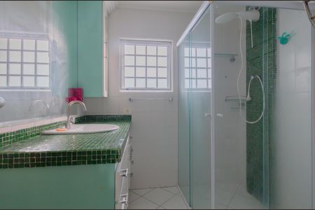 Banheiro de casa à venda com 2 quartos, 86m² em Cambuci, São Paulo