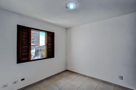 Casa à venda com 192m², 4 quartos e 4 vagasQuarto 2 - Suíte