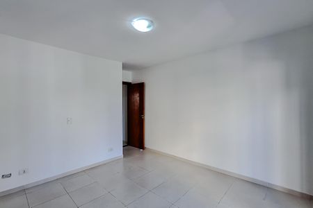 Casa à venda com 192m², 4 quartos e 4 vagasQuarto 4 - Suíte