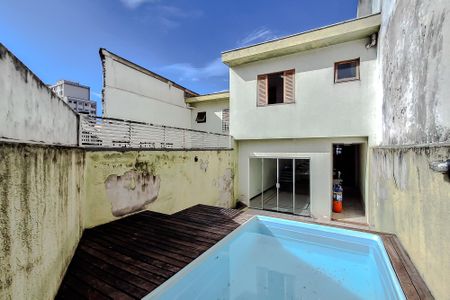 Casa à venda com 192m², 4 quartos e 4 vagasÁrea externa
