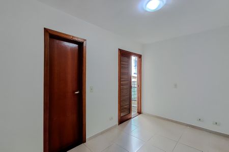 Casa à venda com 192m², 4 quartos e 4 vagasQuarto 3 - Suíte