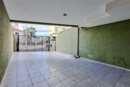 Casa à venda com 192m², 4 quartos e 4 vagasGaragem