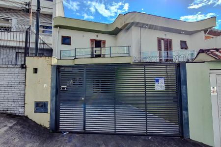 Casa à venda com 192m², 4 quartos e 4 vagasFachada - Plaquinha