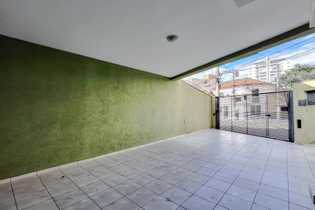 Casa à venda com 192m², 4 quartos e 4 vagasGaragem