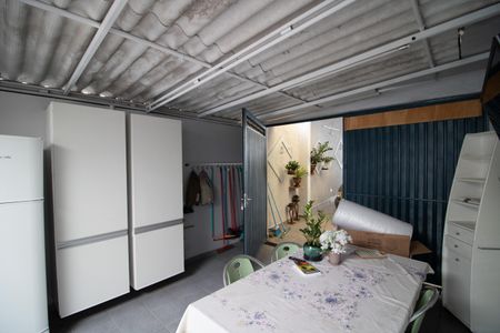 Casa à venda com 107m², 3 quartos e 3 vagasVARANDA
