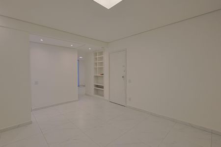 Apartamento para alugar com 128m², 3 quartos e 1 vaga