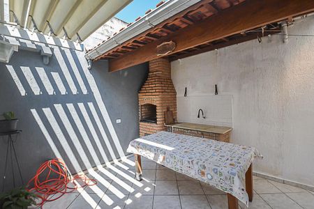 Casa à venda com 133m², 2 quartos e 3 vagasChurrasqueira