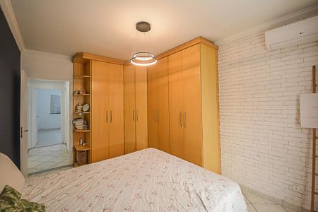 Casa à venda com 133m², 2 quartos e 3 vagasQuarto 2