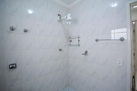 Casa à venda com 133m², 2 quartos e 3 vagasBanheiro 