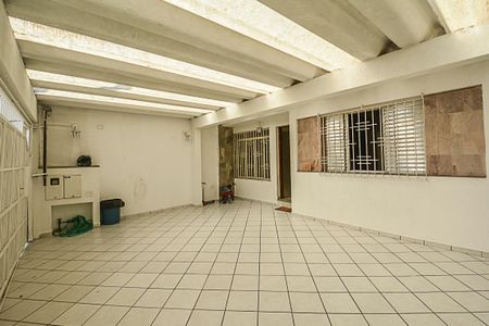 Casa à venda com 133m², 2 quartos e 3 vagasGaragem 