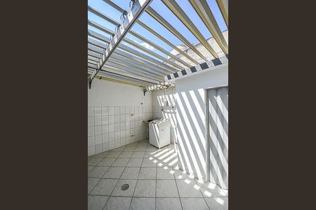 Casa à venda com 133m², 2 quartos e 3 vagasÁrea de serviço 