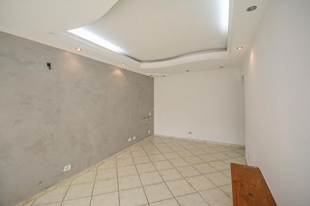 Casa à venda com 133m², 2 quartos e 3 vagasSala