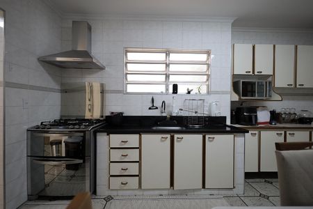 Casa à venda com 122m², 2 quartos e 2 vagasCozinha