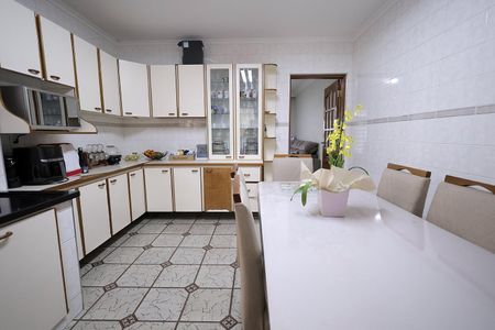 Casa à venda com 122m², 2 quartos e 2 vagasCozinha