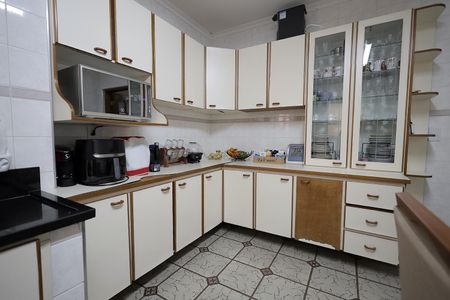 Casa à venda com 122m², 2 quartos e 2 vagasCozinha