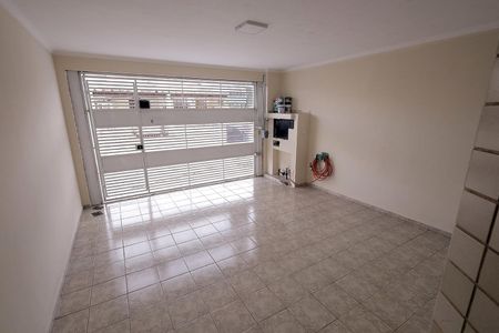 Casa à venda com 122m², 2 quartos e 2 vagasGaragem