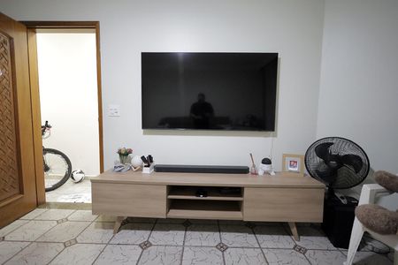Sala de casa à venda com 2 quartos, 122m² em Utinga, Santo André