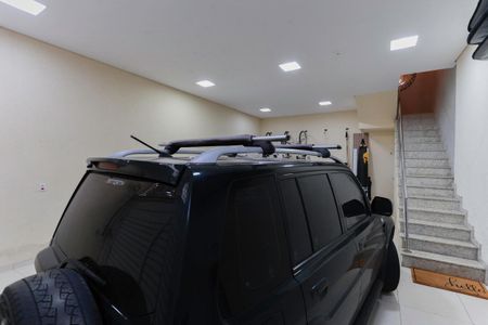 Casa à venda com 450m², 3 quartos e 4 vagas Casa à venda com 450m², 3 quartos e 4 vagasGaragem