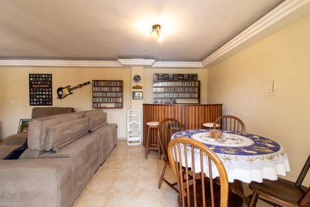 Casa de condomínio à venda com 335m², 4 quartos e 4 vagasSala 2