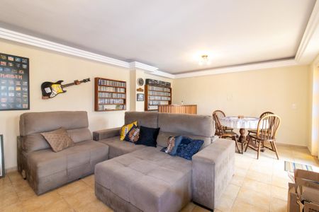 Casa de condomínio à venda com 335m², 4 quartos e 4 vagasSala 2