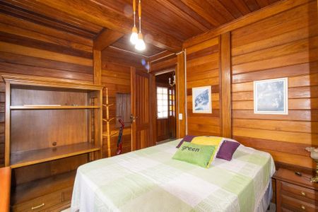 Casa de condomínio à venda com 335m², 4 quartos e 4 vagasSuite 2