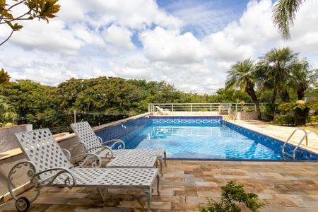 Casa de condomínio à venda com 335m², 4 quartos e 4 vagasÁrea externa