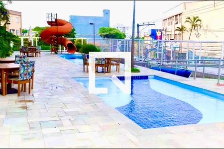 Apartamento à venda com 73m², 2 quartos e 2 vagasÁrea comum - Piscina