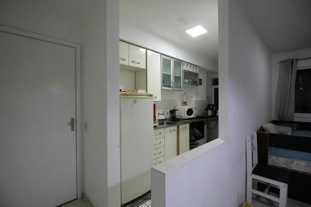 Cozinha de apartamento para alugar com 2 quartos, 48m² em Jacarepaguá, Rio de Janeiro