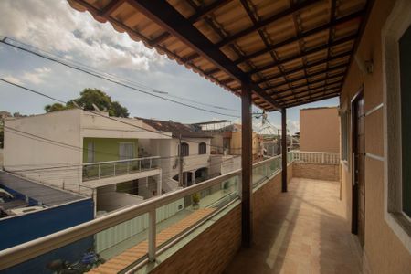 Casa para alugar com 120m², 3 quartos e sem vagaVaranda