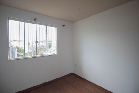 Quarto 1 de casa para alugar com 3 quartos, 120m² em Paraíso, São Gonçalo