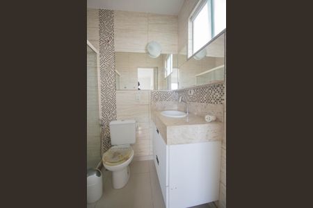 Casa para alugar com 120m², 3 quartos e sem vagaBanheiro da Suíte 1