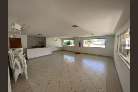 Apartamento à venda com 143m², 3 quartos e 3 vagas Apartamento à venda com 143m², 3 quartos e 3 vagasÁrea externa